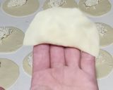 Foto del paso 7 de la receta: Capeletis de ricotta, pollo y nuez con masa precocida casera