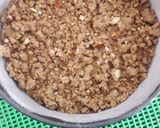 A picture of step 4 of Streusel coffee cake.