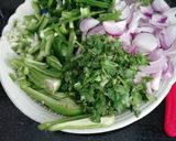 A picture of step 1 of Bread manchurian.