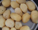લસનીયા બટેટા(lasniya batata recipe in gujarati) રેસીપી સ્ટેપ1ફોટો