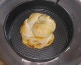 A picture of step 12 of Chicken flower buns recipe.