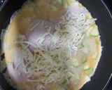 Foto del paso 2 de la receta: Tortilla cremosa de calabacín