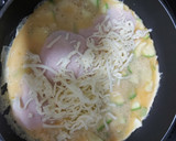 Foto del paso 2 de la receta: Tortilla cremosa de calabacín