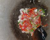 Foto langkah ke 4 dari resep Tumis labu siam bilis / teri.