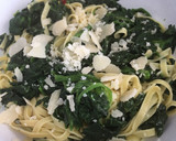 Foto del paso 4 de la receta: Pasta con espinacas