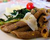 Foto del passaggio 1 della ricetta Pennette di canapa bio con agretti pomodorini e pistacchio