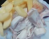 A picture of step 1 of Potato & jackfruit subji.