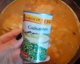 Foto del paso 7 de la receta: Merluza en salsa con espárragos y guisantes 🐟