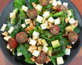 Foto del paso 5 de la receta: Ensalada de espinacas con vinagreta balsámica de miel