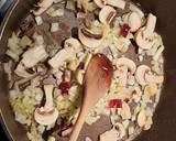 Foto del paso 1 de la receta: Alcachofas con virutas de jamón y champiñón