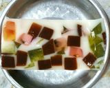 Foto langkah ke 4 dari resep Puding Warna Warni.