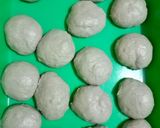 Foto langkah ke 11 dari resep Donat Fiber Creme Bunga Telang.