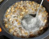 Foto del paso 1 de la receta: Cabrillas en salsa