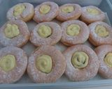 Foto langkah ke 6 dari resep 771.Donat Vla Buah.