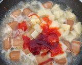 Foto langkah ke 3 dari resep Sosis kentang saos pedas.