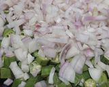 A picture of step 2 of Okra onions.