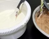Foto langkah ke 6 dari resep Marmer Cake.