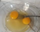 Foto langkah ke 1 dari resep Bolu Kukus Tanpa Mixer.