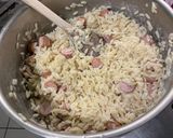A picture of step 6 of Gratin with Orzo, Sausages, Mushrooms, and Emmental Cheese.