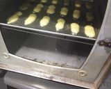 Foto langkah ke 7 dari resep Lidah Kucing Gurih Enak Tanpa Cetakan Oven Tangkring.