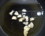 Foto del paso 2 de la receta: Corvina al horno con salsa de ajos y limón