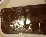 Hình bước làm 5 của món Chocolate nhân kem