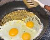 Foto langkah ke 2 dari resep Nasi Goreng Kecap Paha Ayam Fillet.