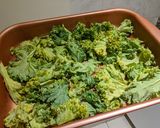 Foto del paso 3 de la receta: 🥬 Chips de kale (tipo snack)