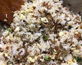 Hình bước làm 3 của món Cơm chiên cá mặn