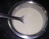 A picture of step 3 of Rawa urad daal dosa.