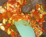 Foto langkah ke 5 dari resep 1007) Aseman Daging Daun Kedondong.