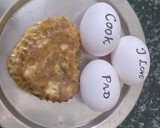 மினி ஹார்ட் எக் ஆம்லெட் (Omelette recipe in tamil) ரெசிபி ஸ்டேப் 3 புகைப்படம்