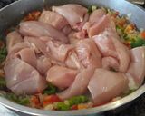 Foto del paso 1 de la receta: Pollo al disco en salsa de hongo
