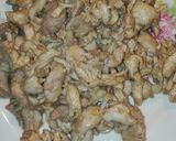 A picture of step 6 of Chicken Chowmein.