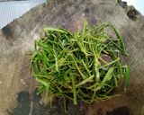 Foto langkah ke 1 dari resep Nasi Goreng Daun Jeruk.