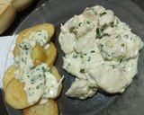Foto del paso 3 de la receta: Pollo a la crema con verdeo y papas