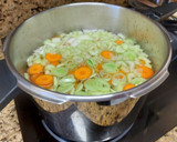 Foto del paso 2 de la receta: Caldo de Verduras 2 por 1
