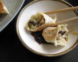 A picture of step 7 of Vegan Tofu Gyoza.