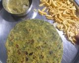 A picture of step 3 of Methi paratha with green chutney.