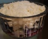 Une image de l'étape 4 de Crumble mûres et noix de coco.