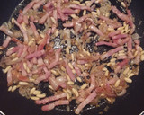 Foto del paso 2 de la receta: Brócoli con bacon y piñones