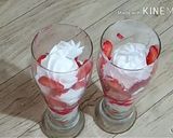 A picture of step 6 of Strawberry with Fresh Cream.