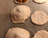 Virslivel és lencsével töltött tésztabatyuk (vegán) recept fázis 6 fotója