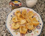Foto del paso 1 de la receta: Lionesas en un plis plas con tocino de cielo ya preparado