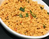 A picture of step 1 of Egg and awara sauce.