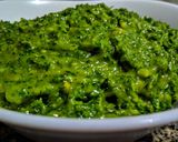 Foto del paso 1 de la receta: PESTO De Perejil🌿 Dulce con Maní🥜 y Uvas pasas...!