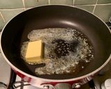 A picture of step 1 of Simple Tomato Pasta Sauce.