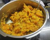 A picture of step 2 of Baked Vada Pav.