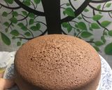 Hình bước làm 8 của món Cốt Gato Chocolate làm bằng nồi cơm điện (bông lan socola)