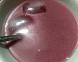A picture of step 3 of Hibiscus green tea with coconut milk.